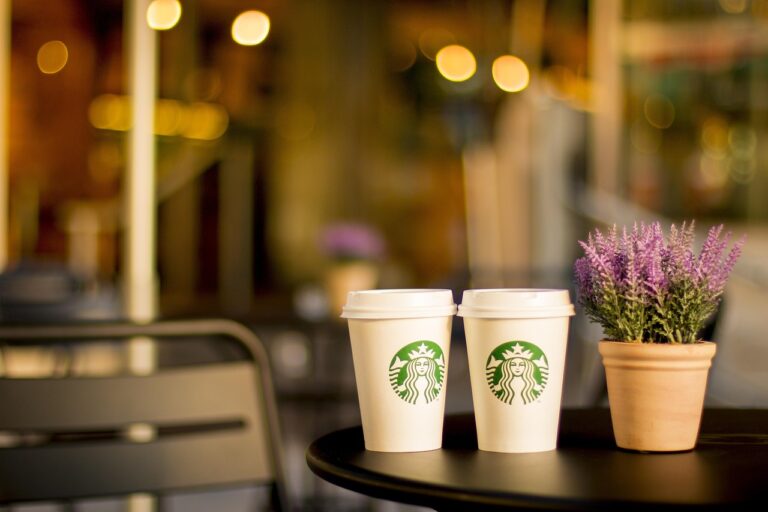 Evde Starbucks Kalitesinde Kahve Yapmanın 7 Basit Sırrı